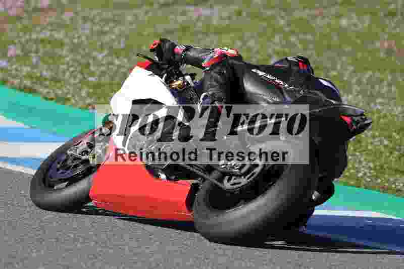 /Archiv-2025/02 28.-31.01.2025 Moto Center Thun Jerez/rot-red/218